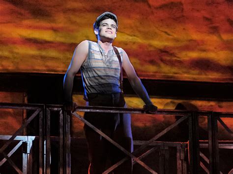 Jeremy Jordan's Bringing the Newsies Musical to the Screen, But Would ...