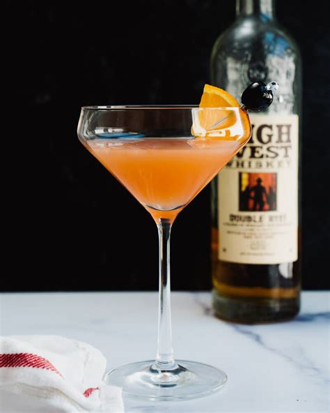 Top 10 Rye Whiskey Cocktails – A Couple Cooks