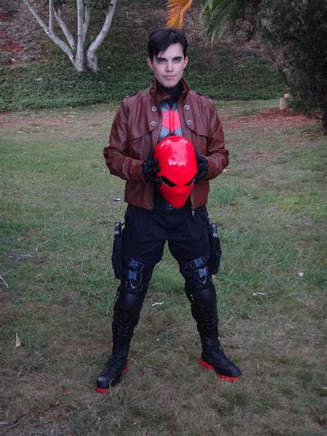 Jason Todd / Red Hood (Cosplay) by bornes on DeviantArt