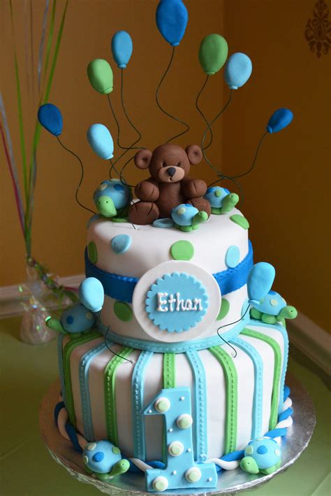 First Birthday Cake Designs For Baby Boy - Peter Brown Bruidstaart