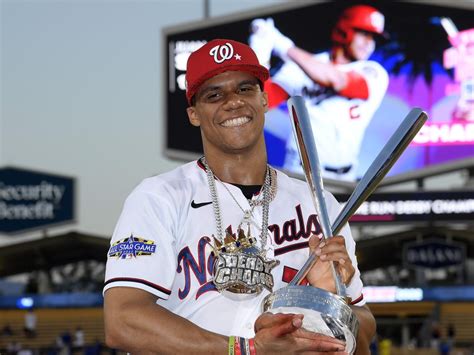 WATCH: Juan Soto Becomes MLB Home Run Derby Champion & Receives Gift ...