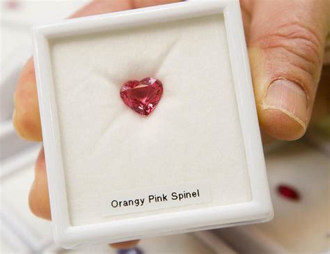 Spinel Gemstone | Spinel Stone - GIA