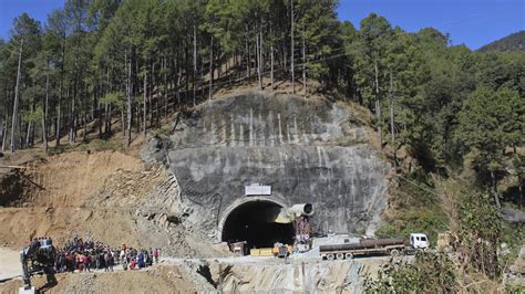 India tunnel rescue: All 41 workers freed after being trapped over 2 weeks : NPR