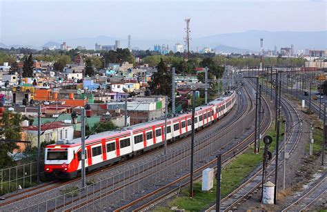 Tren Suburbano operará con horario especial el lunes de puente