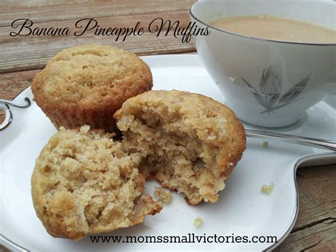 Banana Pineapple Muffins that Bring the Tropics to Breakfast and Dessert | Pineapple muffins ...