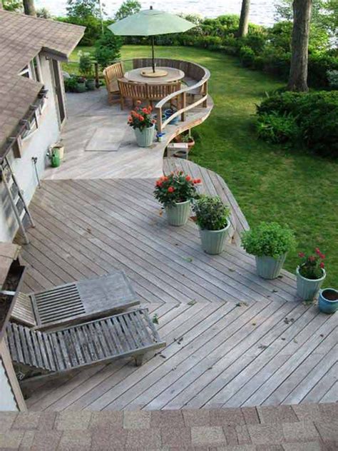 Top 19 Simple and Low-budget Ideas For Building a Floating Deck - WooHome