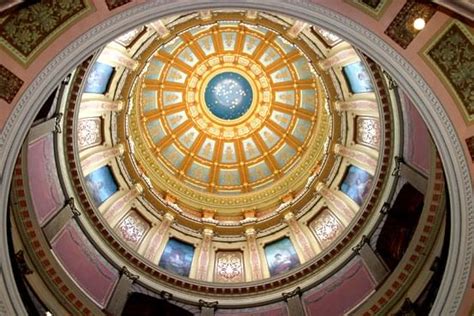 Lansing State Capitol Building – Haunted Houses