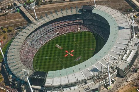 Top 10 Biggest Stadiums in Australia - Stadium Freak