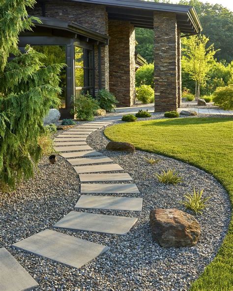 Best stepping stone designs of the year | Large backyard landscaping ...