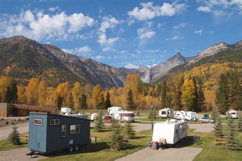 Autumn camping is the best! - Fernie RV Resort