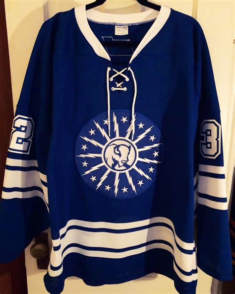 Custom Buffalo jersey for Christmas! : r/hockeyjerseys