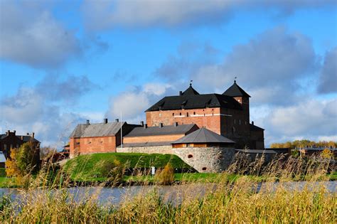 Merlin and Rebecca: Castle Hunting: Hämeenlinna