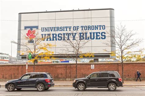 University of Toronto Varsity Blues Sign Editorial Stock Image - Image of ontario, board: 104262269