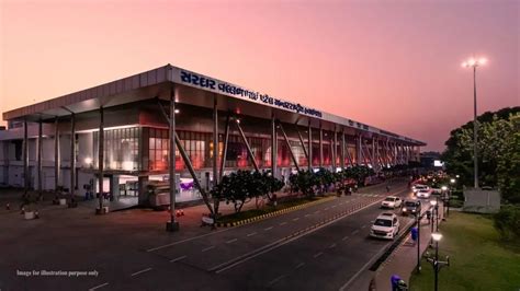 Adani to build 2 premium hotels at Ahmedabad airport campus