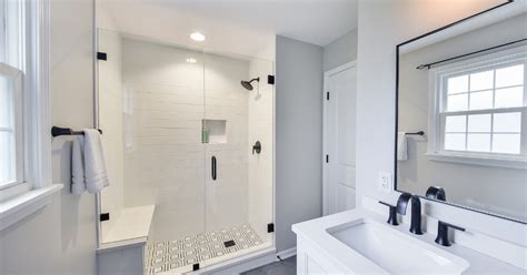 23 Small Master Bathroom Design Ideas | Sebring Design Build