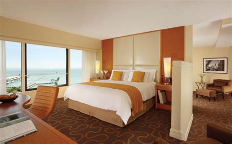 Swissotel Chicago vacation deals - Lowest Prices, Promotions, Reviews ...