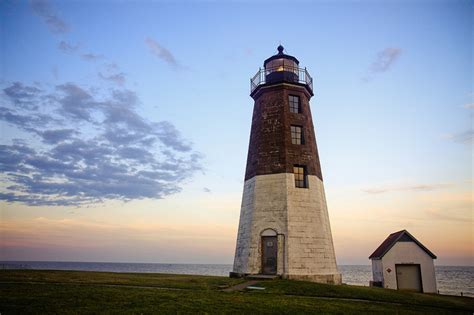 This Rhode Island Lighthouse Road Trip Is Dreamily Beautiful