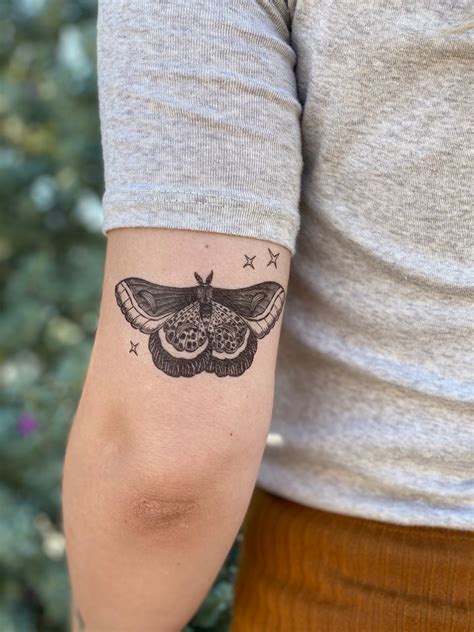 Night Moth Temporary Tattoo, Black Line Tattoo, Winged Insect, Bug Tattoo, Stocking Stuffer ...