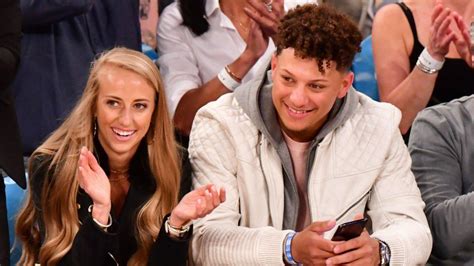 Double rings: Patrick Mahomes gets Super Bowl jewelry, gives girlfriend engagement diamond ...