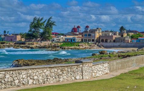 > THE CITY OF HOLGUÍN, one of the most Beautiful of Cuba. Photos. HOLGUÍN, una de las Ciudades ...