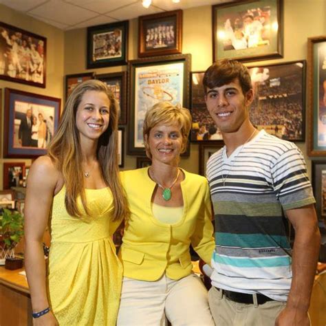 Tiffany Leonard Viral: Kim Mulkey Husband Randy Robertson