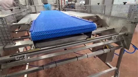 FLOW DIVERTER CONVEYOR - YouTube