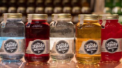 21 Popular Ole Smoky Moonshine Flavors Ranked