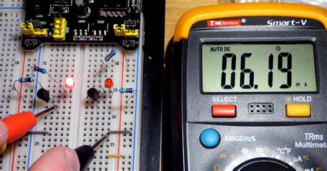 ☑ Capacitors In Series On Breadboard