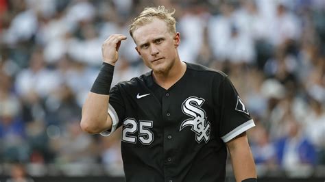 What to expect from White Sox slugger Andrew Vaughn in 2022 | RSN