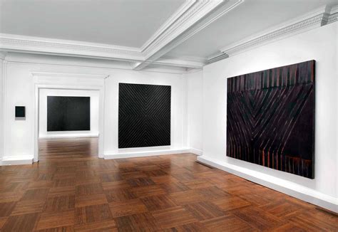 Frank Stella’s Early Work at L&M Arts - The New York Times