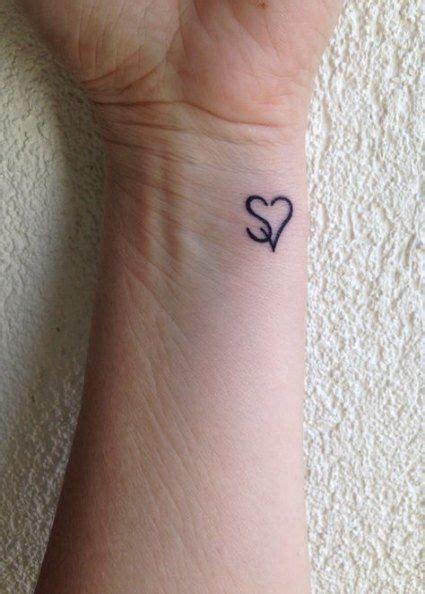 33 New ideas for tattoo ideas small heart ink | Letter s tattoo, Alphabet tattoo designs, Tattoo ...