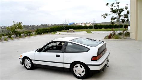 White Honda CRX Si | Honda crx, Honda, Small cars