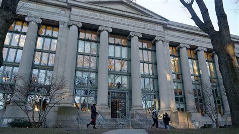 Harvard Law School Postpones Private Sector Recruitment Program | News ...