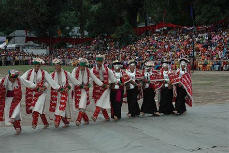 A Glimpse of the Folk Music & Dance Forms of Himachal | HP Tourism