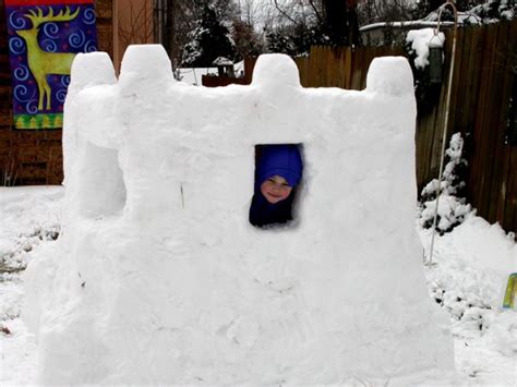 Snow Fort Architecture: A Critical Analysis | BUILD Blog