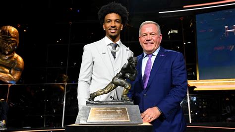 LSU's Jayden Daniels wins 2023 Heisman Trophy