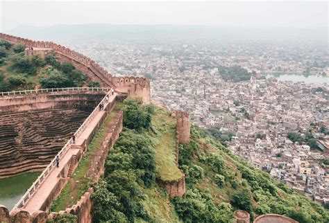 Nahargarh Fort - The best sunset point in Jaipur | Sunshine Seeker