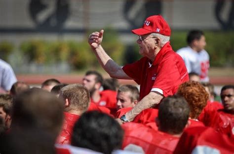 Legendary St. John's University football coach John Gagliardi dies at 91 | MPR News