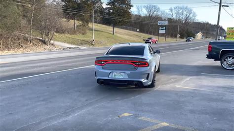 Dodge Charger Hellcat With Tuned Exhaust Turns Gas Into Noise, Doesn't ...