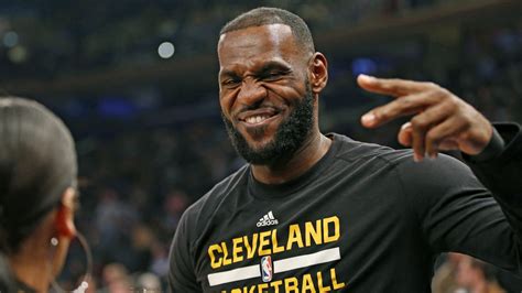 LeBron James is also king of dancing like no one is watching | Mashable