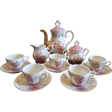 Antique Children's Tea Set www.rubylane.com #vintagebeginshere #monthlyfinds #Mondayblues ...