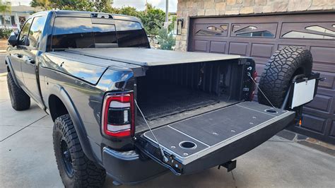 Ram Tailgate Cover (98-Current) | BillieBars