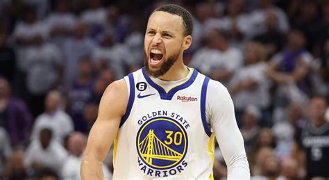 Former NFL Quarterback Criticizes Steph Curry for Supporting Kamala ...