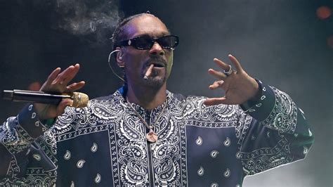 Snoop Dogg Acquires Death Row Records | Pitchfork