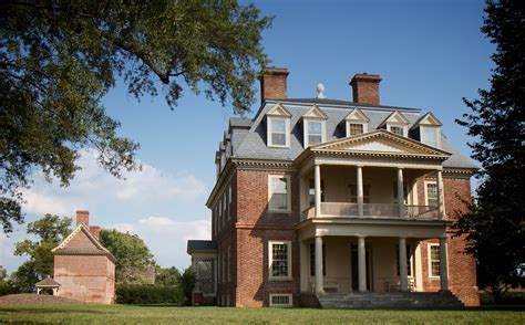 Eerie Estates: Haunted Plantations of Virginia