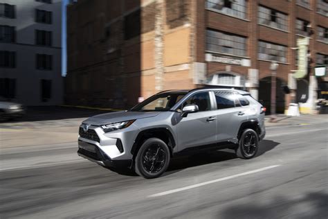 2022 Toyota RAV4 Review, Ratings, Specs, Prices, and Photos - The Car Connection