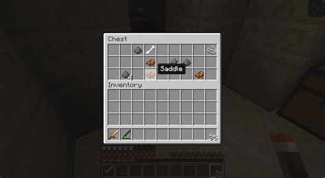 How to Make a Saddle in Minecraft