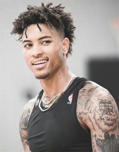 Kelly Oubre Jr. - American Professional Basketball Player | LPSG