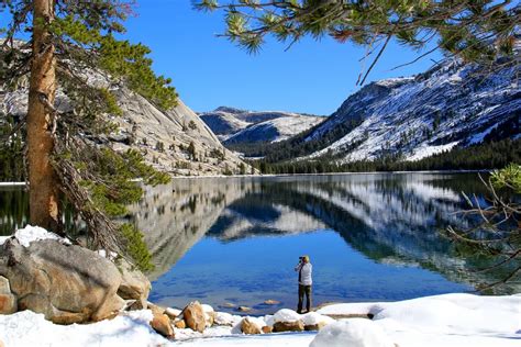 Tenaya Lake - Canoe, Hike, Kayak, and Swim near Yosemite Valley, Yosemite National Park - Free ...