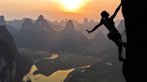 Yangshuo rock climbing - backiee